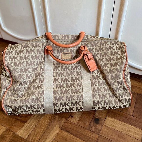 Micheal Kors Duffel Bag - Picture 1 of 3